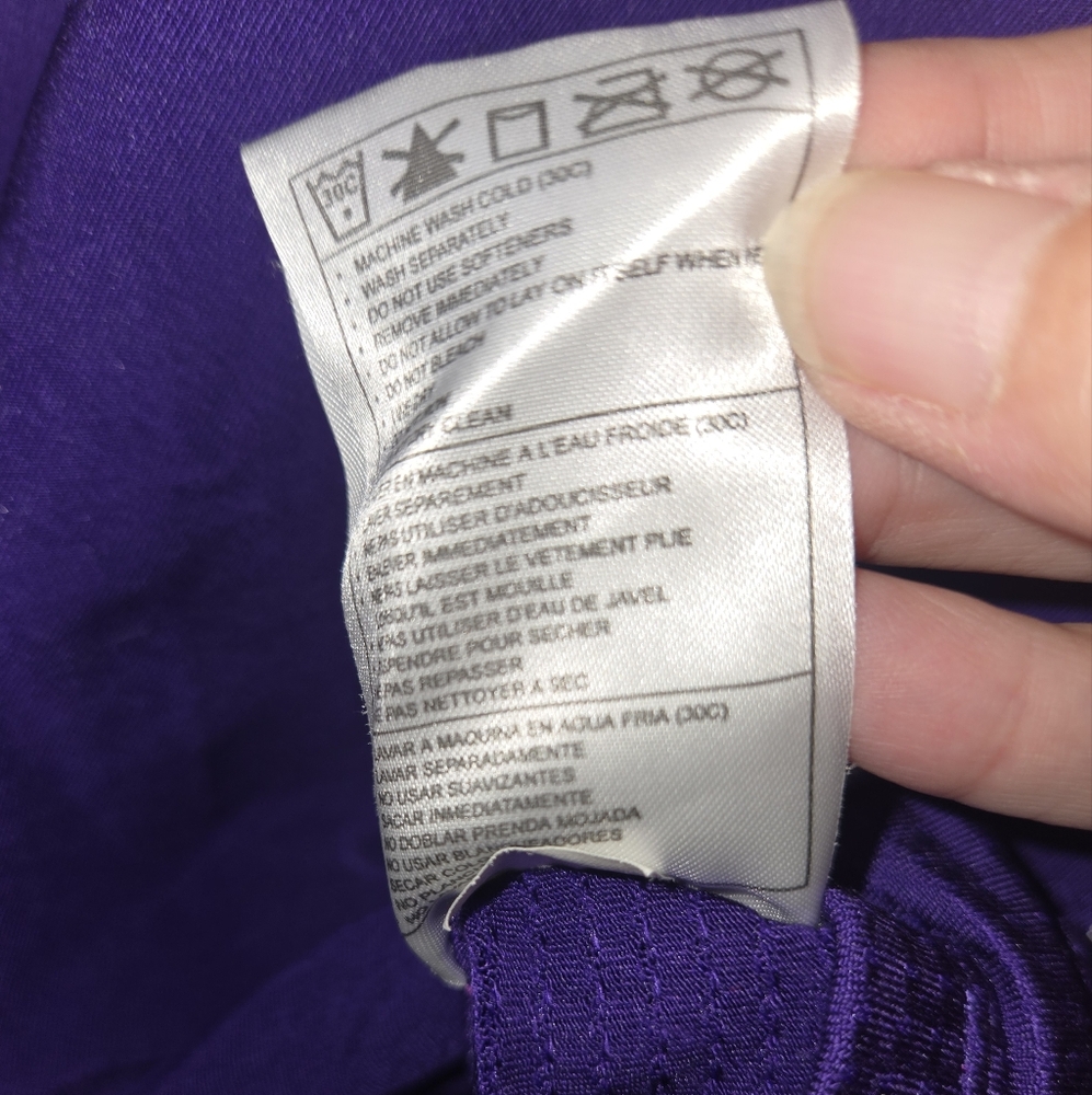 Nike Dri-Fit Women's Purple Short Sleeve Athletic Top M (8-10) - Picture 9 of 10